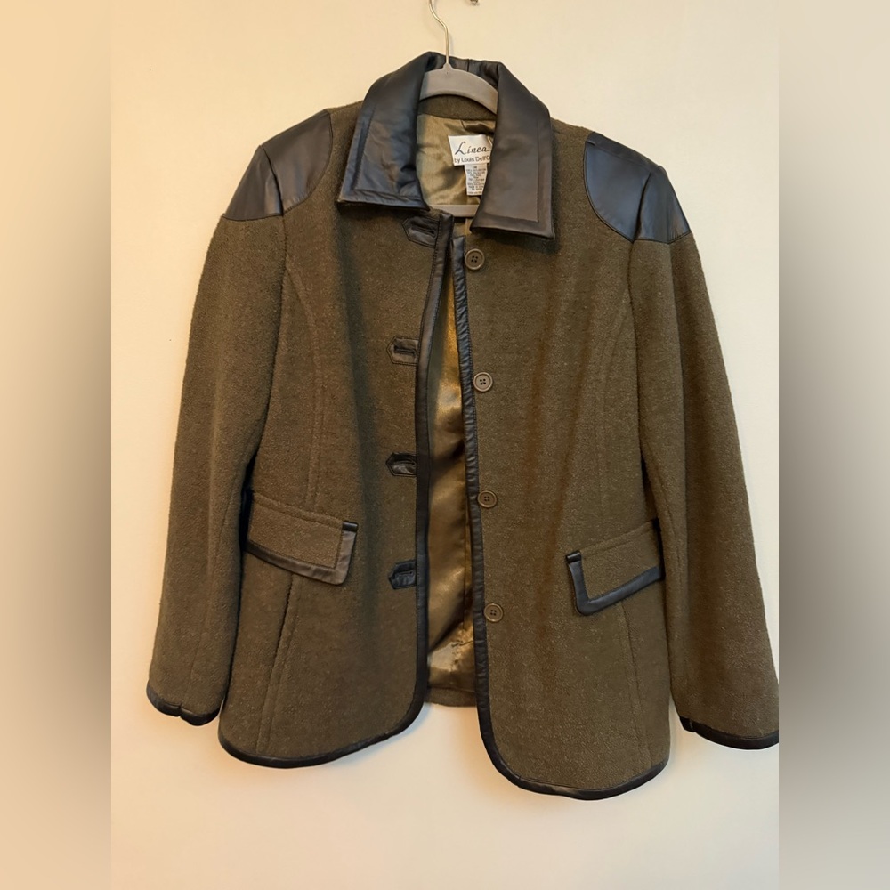Olive Green Women's Vtg Barbour-Style Jacket with Black Leather Accents - Picture 3 of 5